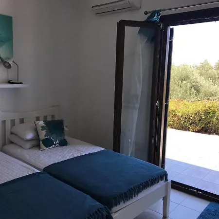 Villa Cozy With Pool And Parasol In *