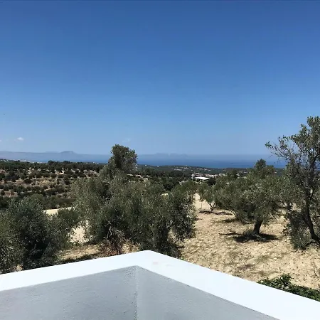 Villa Cozy With Pool And Parasol In Kirianna