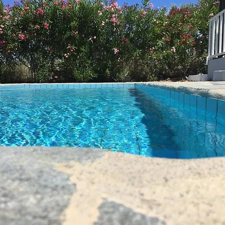 Cozy With Pool And Parasol In