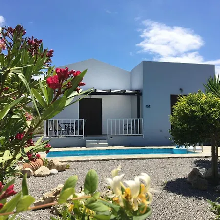 Villa Cozy With Pool And Parasol In Kirianna